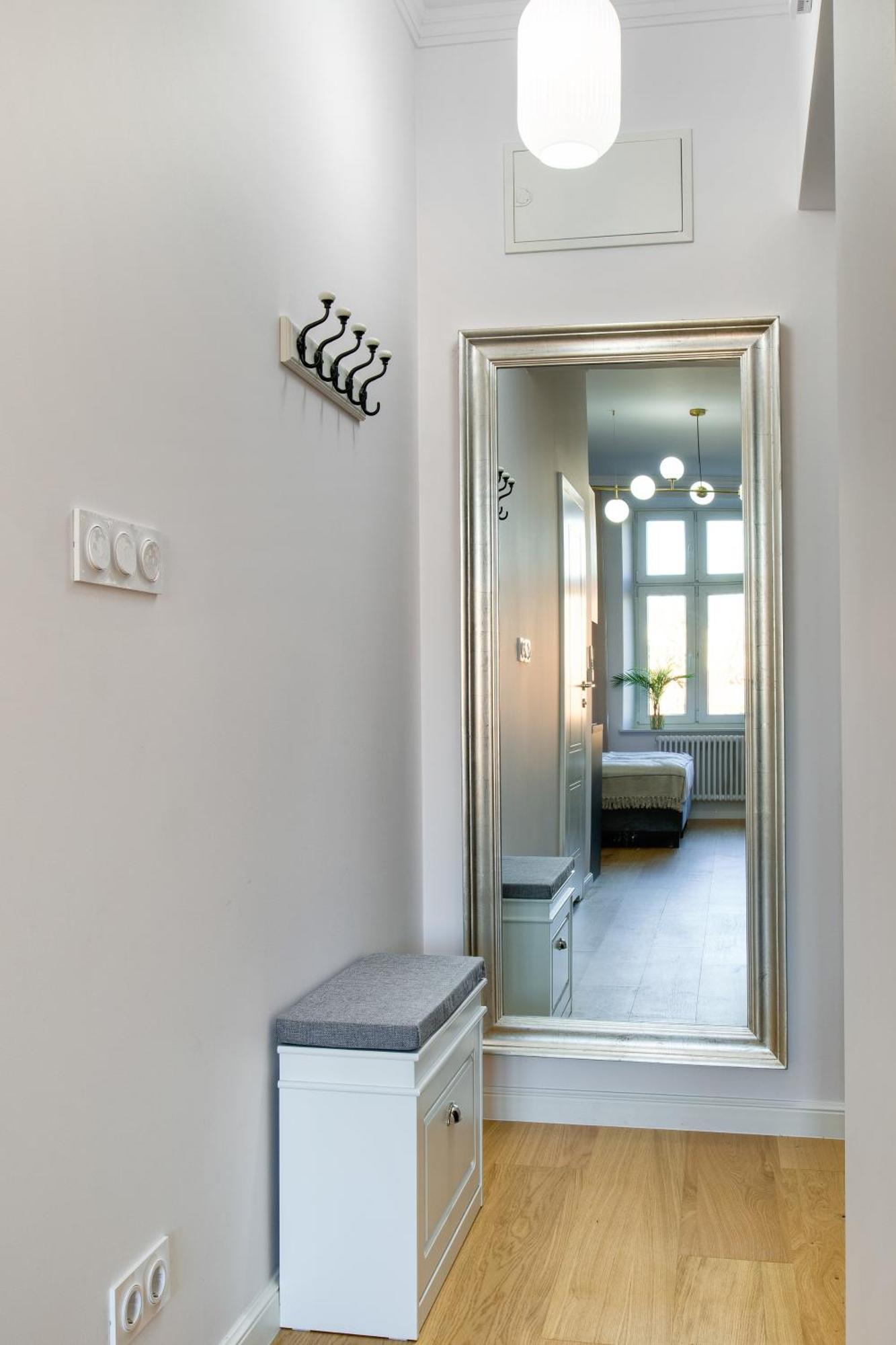 Discover Krakow Apartments - Lubomirskiego St - Classic & Modern - Near Main Station, Netflix And Ac Exterior foto