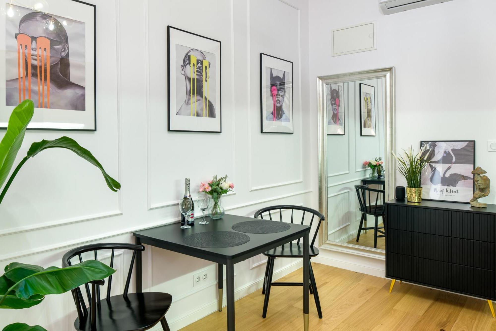Discover Krakow Apartments - Lubomirskiego St - Classic & Modern - Near Main Station, Netflix And Ac Exterior foto
