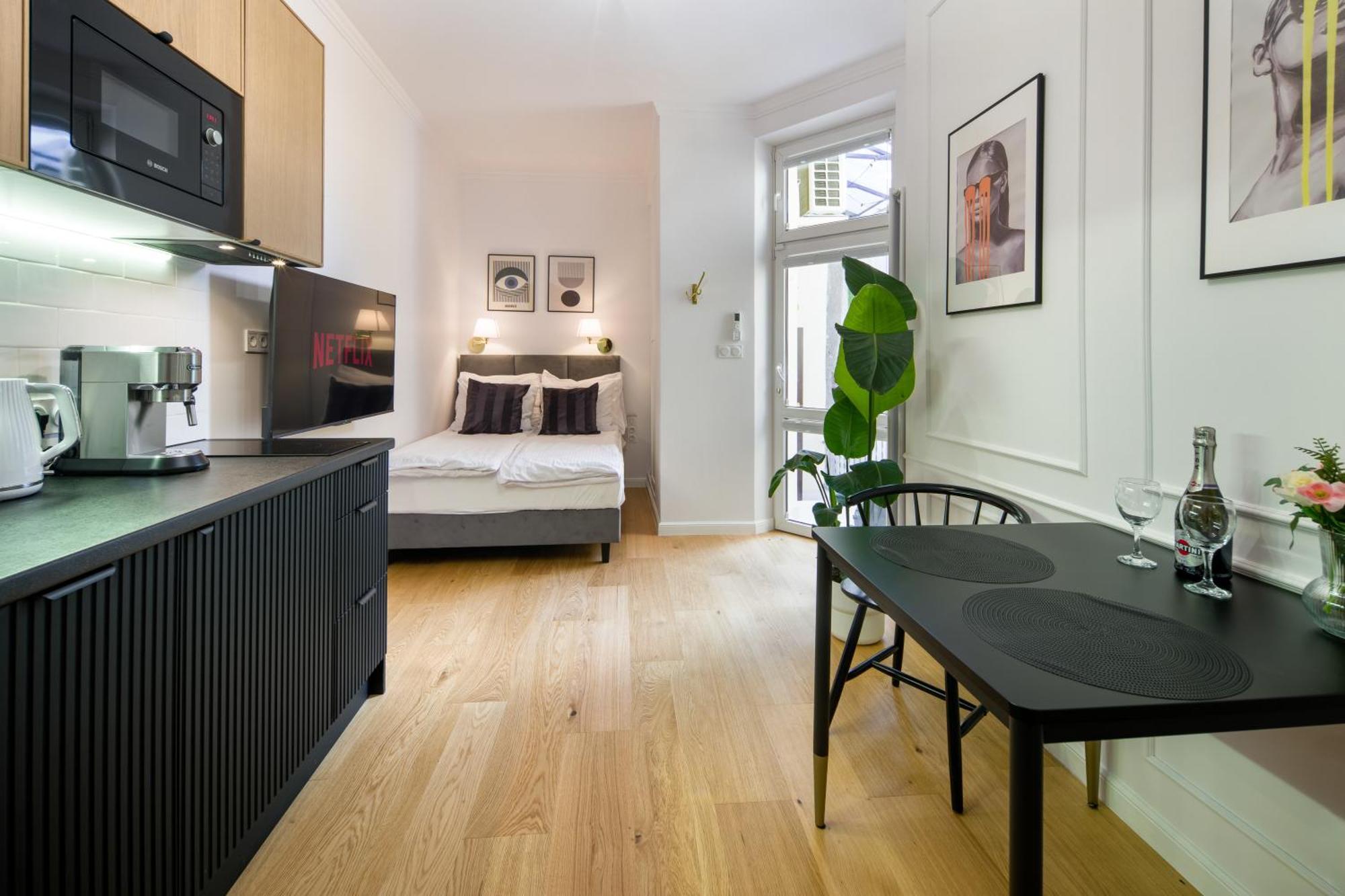 Discover Krakow Apartments - Lubomirskiego St - Classic & Modern - Near Main Station, Netflix And Ac Exterior foto